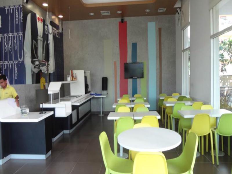 Holiday Inn Express Pune Hinjewadi By Ihg Pimpri-Chinchwad Buitenkant foto
